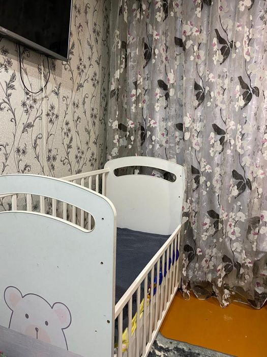 Продам детскую кроватку