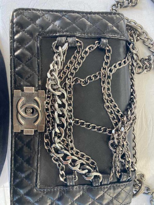 Продавам страхотна дамска чанта CHANEL