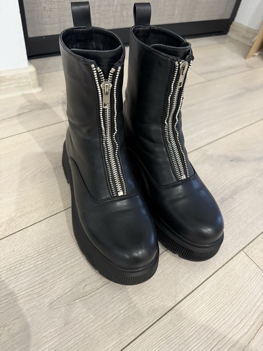 Ghete dama cu fermoar