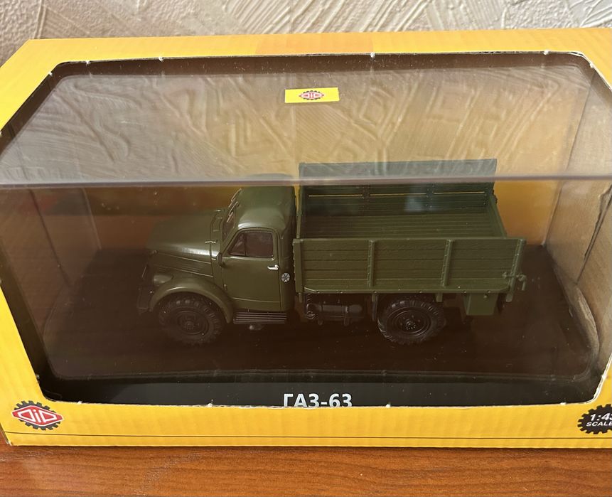 Коллекционные масштабные модели  1:43