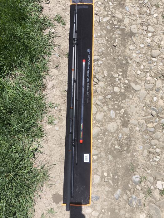 Lanseta Benzar Method Lake Feeder, 3.90m, 150g, 3+3buc