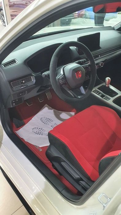 Honda Civic Type R an 2024, km 4962, primul proprietar de nou, garantie
