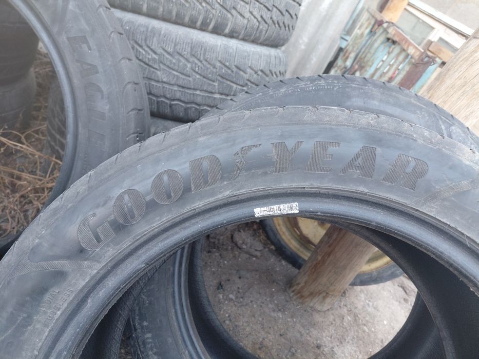 235/50/18 летние шины
