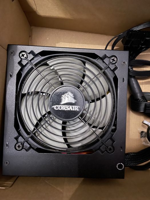 Corsair TX650M – 650W, 80+ Gold, Полумодулно – Перфектно състояние