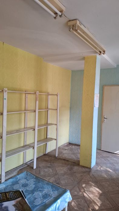 Дава се под наем Офис в Стражица - 25 кв.м за 250 € - Снимка #1