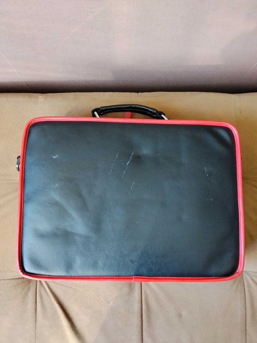 Кожена чанта за лаптоп до 15.6 инча