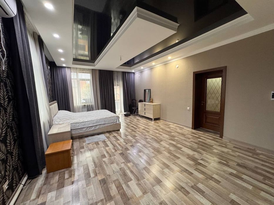 Продам коттедж в центре кшт