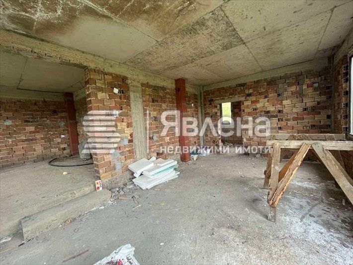 Продава се Къща в с. Изгрев, Област Благоевград - 184 кв.м за 816 €/кв.м - Снимка #3