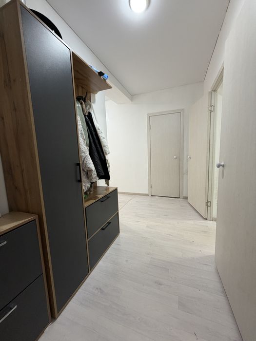 Пиодается 2-х с пл 82 кв.м, 4/5 эт