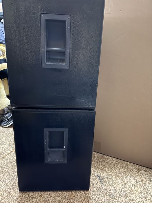 Продавам 2 бр. бас каси HK PR 116 SUB – 15” (празни)
