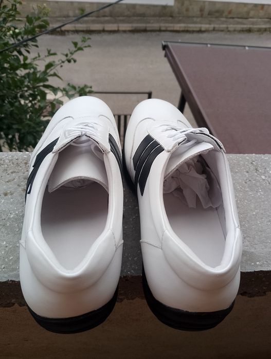 Нови ортопедични обувки NOVA MED