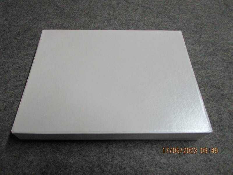 Set BUTELCA din INOX cu geam transparent, pahar si palnie.
