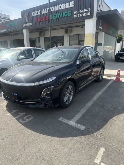 Hongqi e-qm5 500km 2026 restyling model