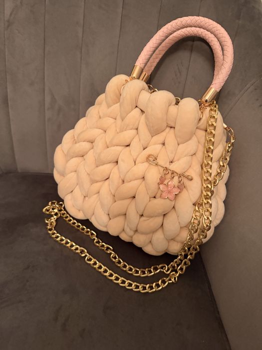 ръчно плетена чанта