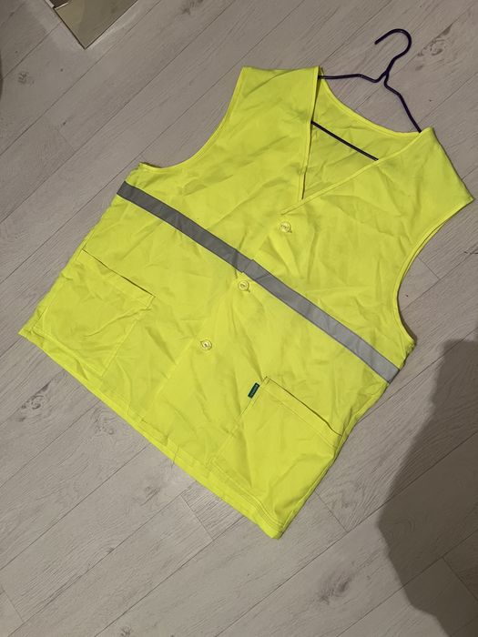 Продам сигнальный жилет