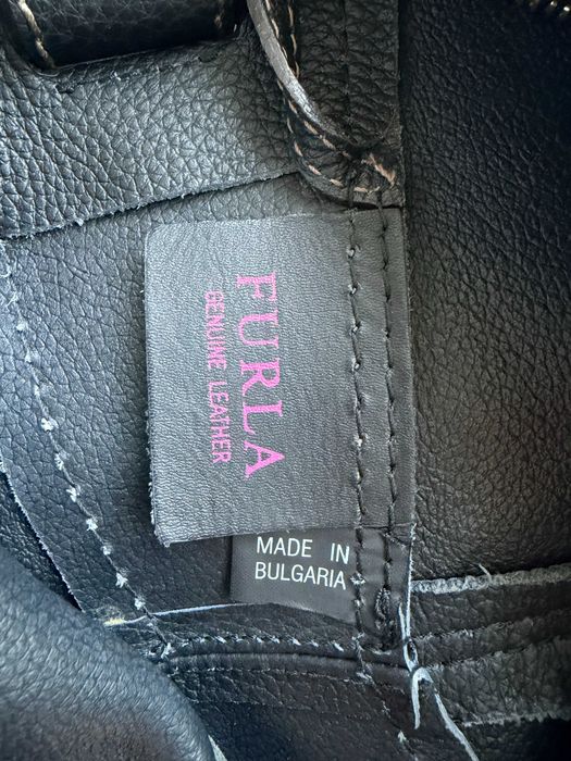 Geantă Furla originală neagră cu pouch