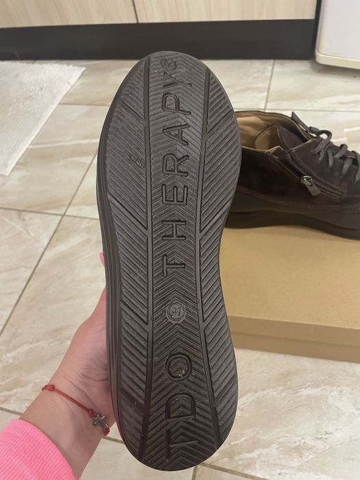 Ортопедични боти