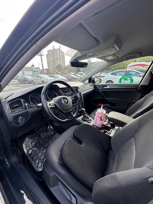 Volkswagen e-Golf
