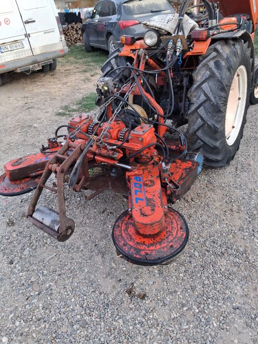 Tractor  utb viticol splar etc