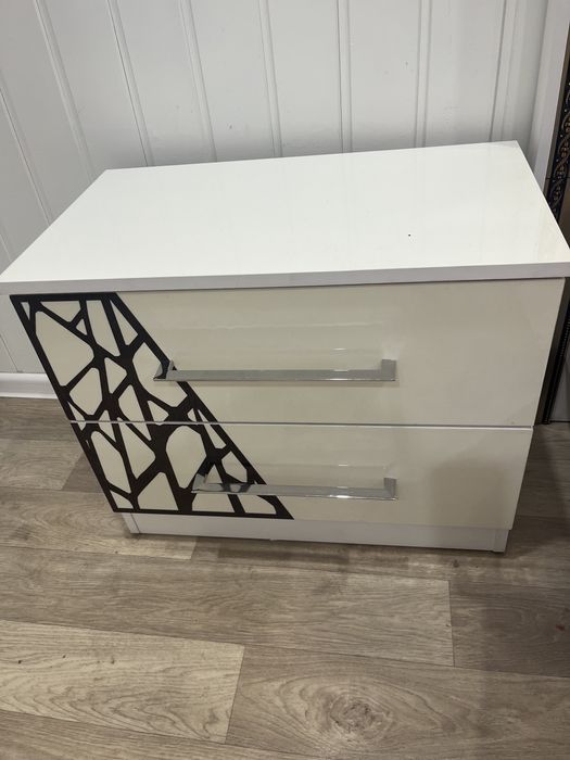 Продам Спальный гарнитур