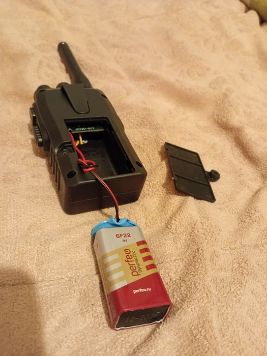 Продам две детские рации.