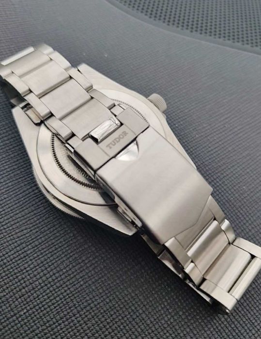 Tudor Pelagos 42мм, 200m diver, автомат, перфектен, бартер