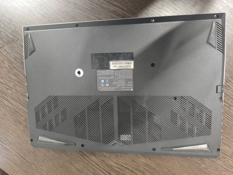 Thunderobot/RTX4060/165HZ/16GB/512GB