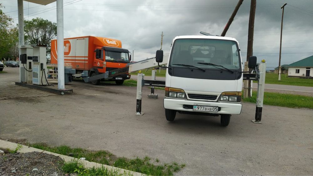 Услуги автовышки 16м с суставом