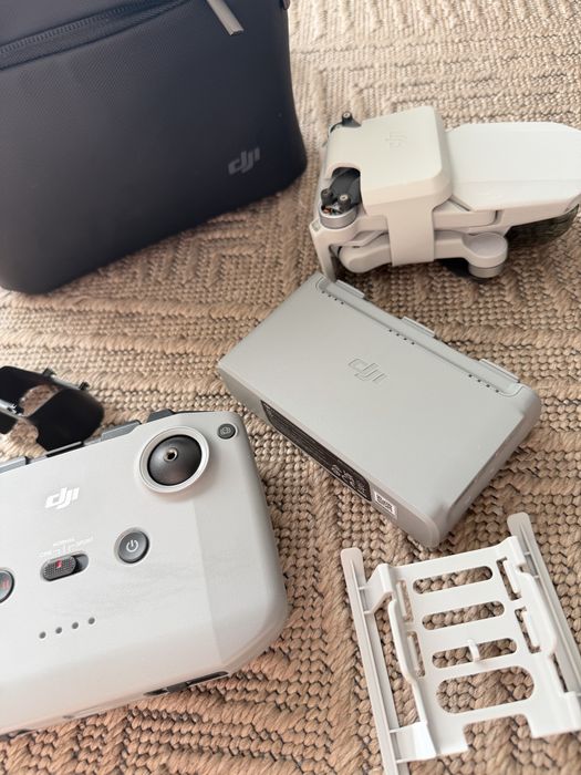 Дрон DJI Mini 2 мини 2