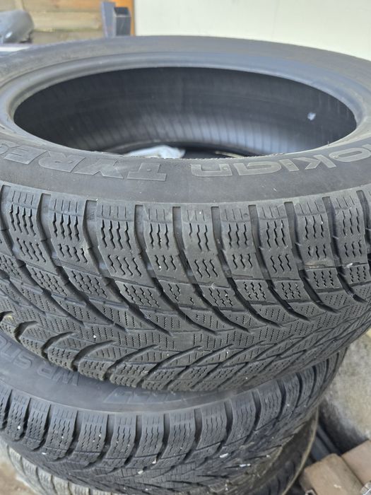 Cauciucuri de iarna 215/55 r17