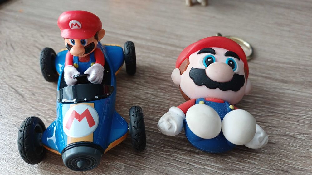 Mario cart si breloc