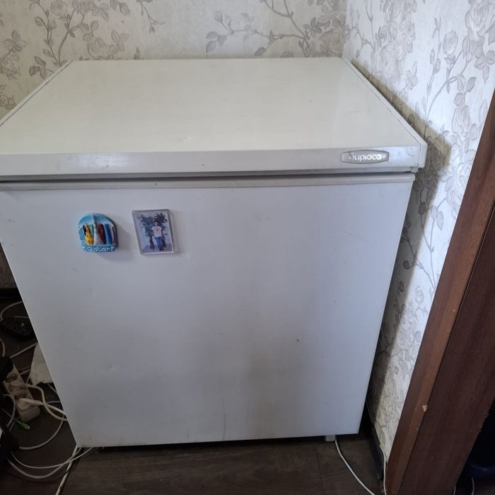 Продаю морозильник