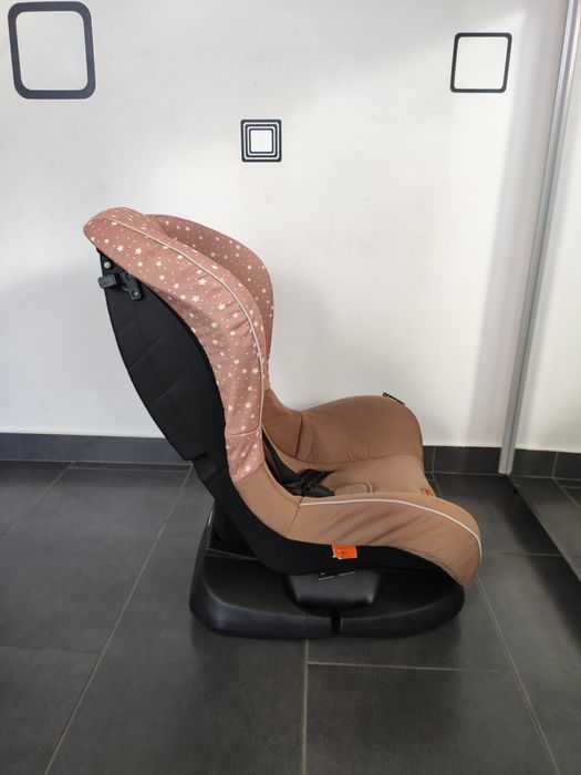 Scaun auto pentru copii intre 0 și 18 kg