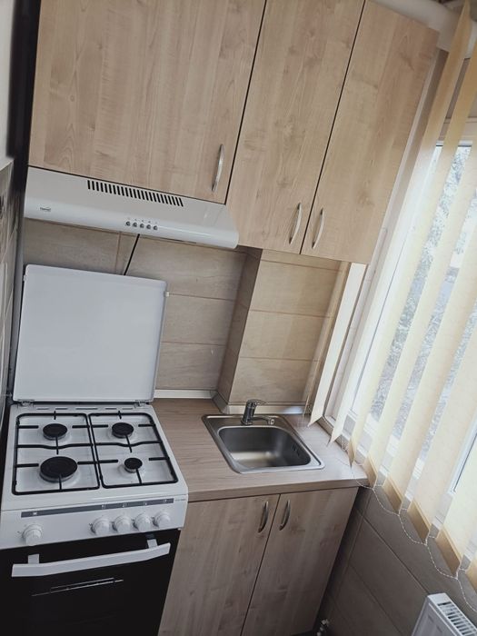 Inchiriez apartament 2 camere cartier Sarari
