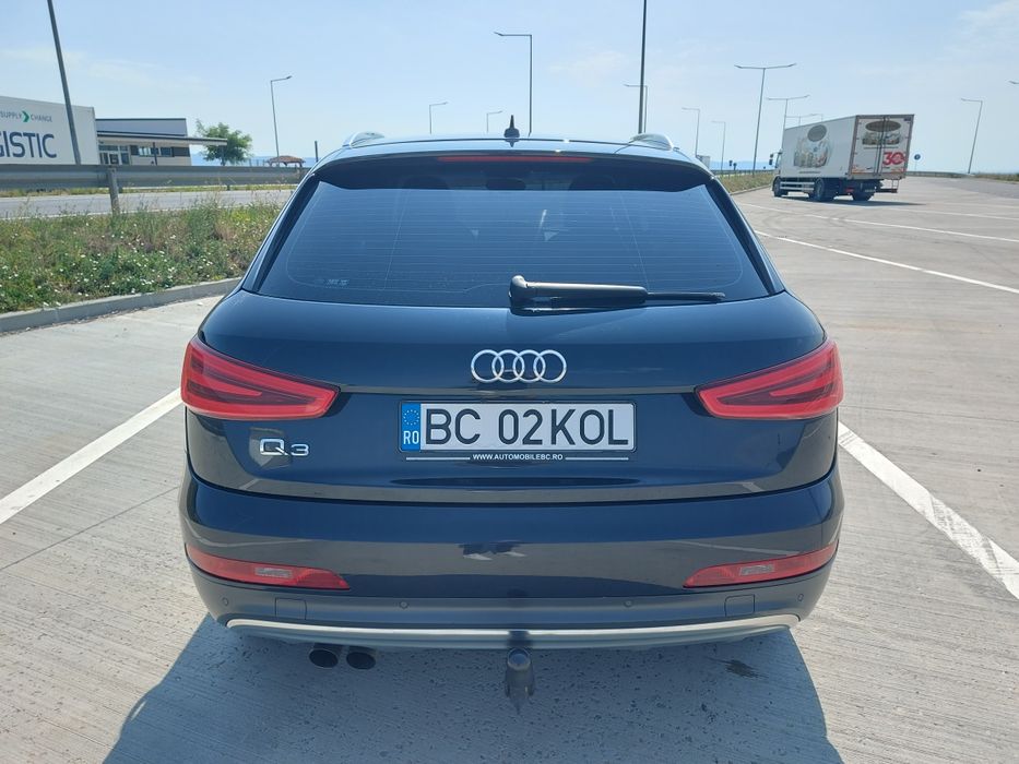 Audi Q3 2.0 TDI Quattro 140 CP  AUTOMAT