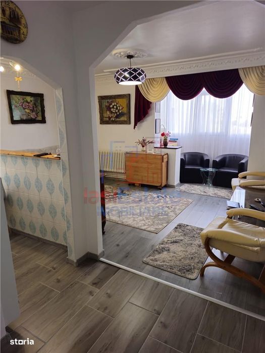 Mircea Cel Batran apartament cu 2 camere  liber