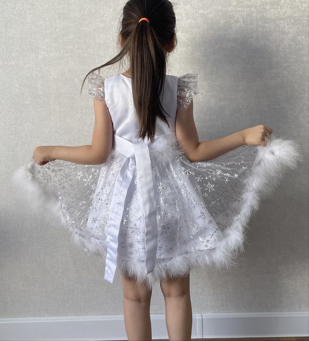 Платья для девочек