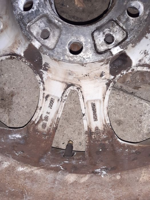 Set jante aliaj R17 BMW originale 8j×17  et 46