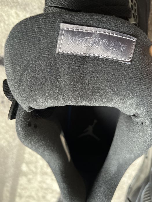 Air Jordan 4 “Black Cats”