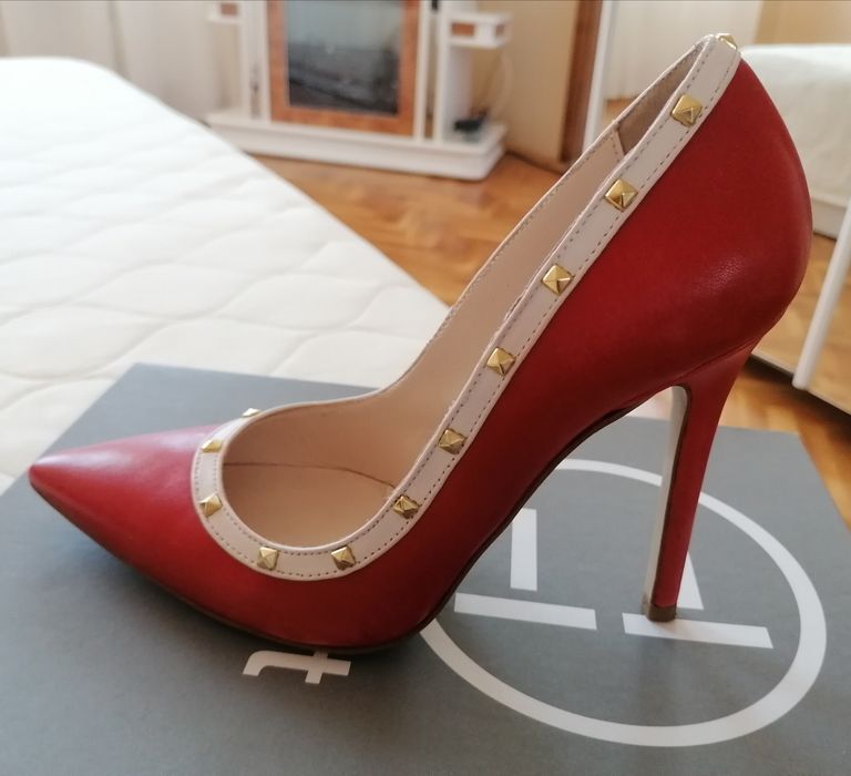 Червени обувки Bagatt