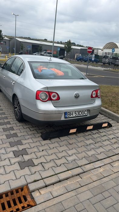 VOLKSWAGEN Passat 2005 — imagine 4