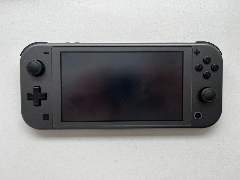 Nintendo Switch Lite Dialga & Palkia Edition чипованный