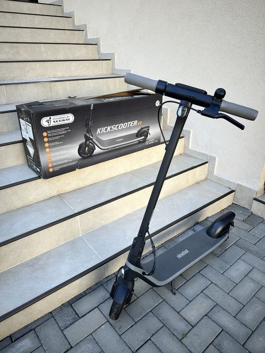 De vânzare Ninebot KickScooter E2 – ca nou!