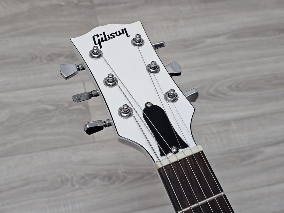 Les Paul Buckethead signature