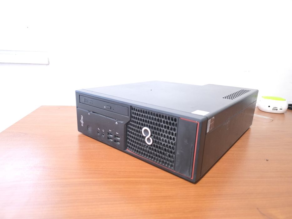 Компютър Fujitsu i5 4570 / 8gb ram