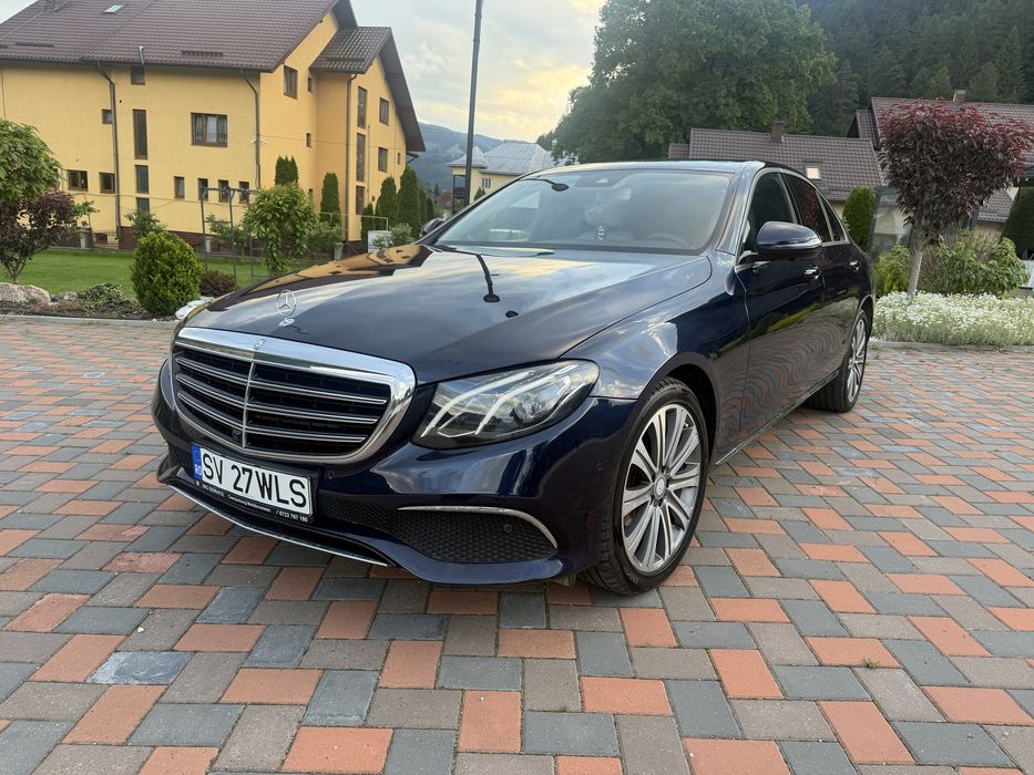 Mercedes Benz - E Class 220D - 2016 - W213