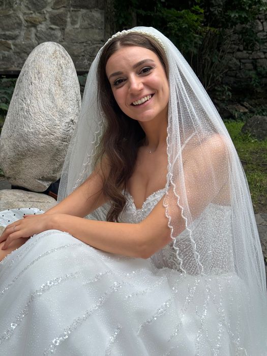 Сватбена рокля с корсет + воал и диадема – размер S/M