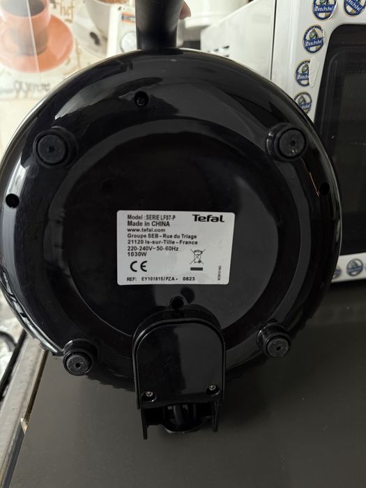 Airfryer / Friteuză cu aer cald Tefal Easy Fry Compact Negociabil