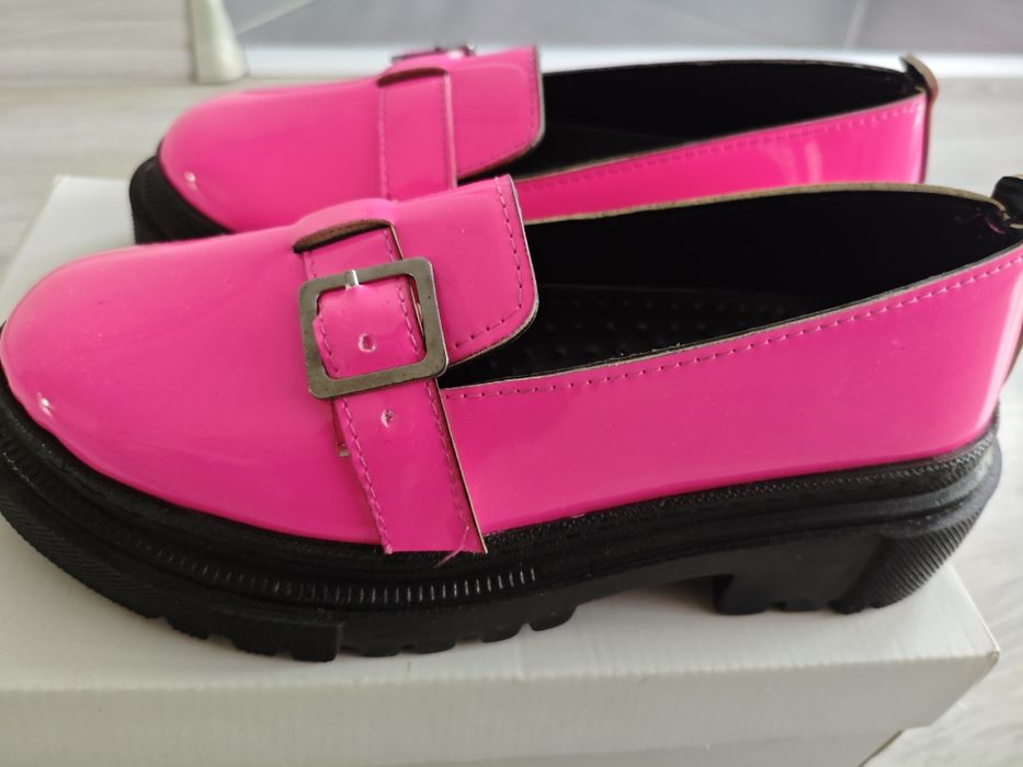 Обувки 36 номер цвят циклама