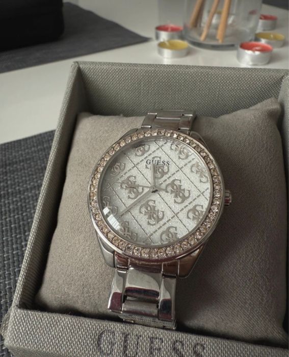 Ceas dama Guess 30-38
